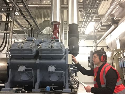 Refrigeration air conditioning and heat pump engineering technician.